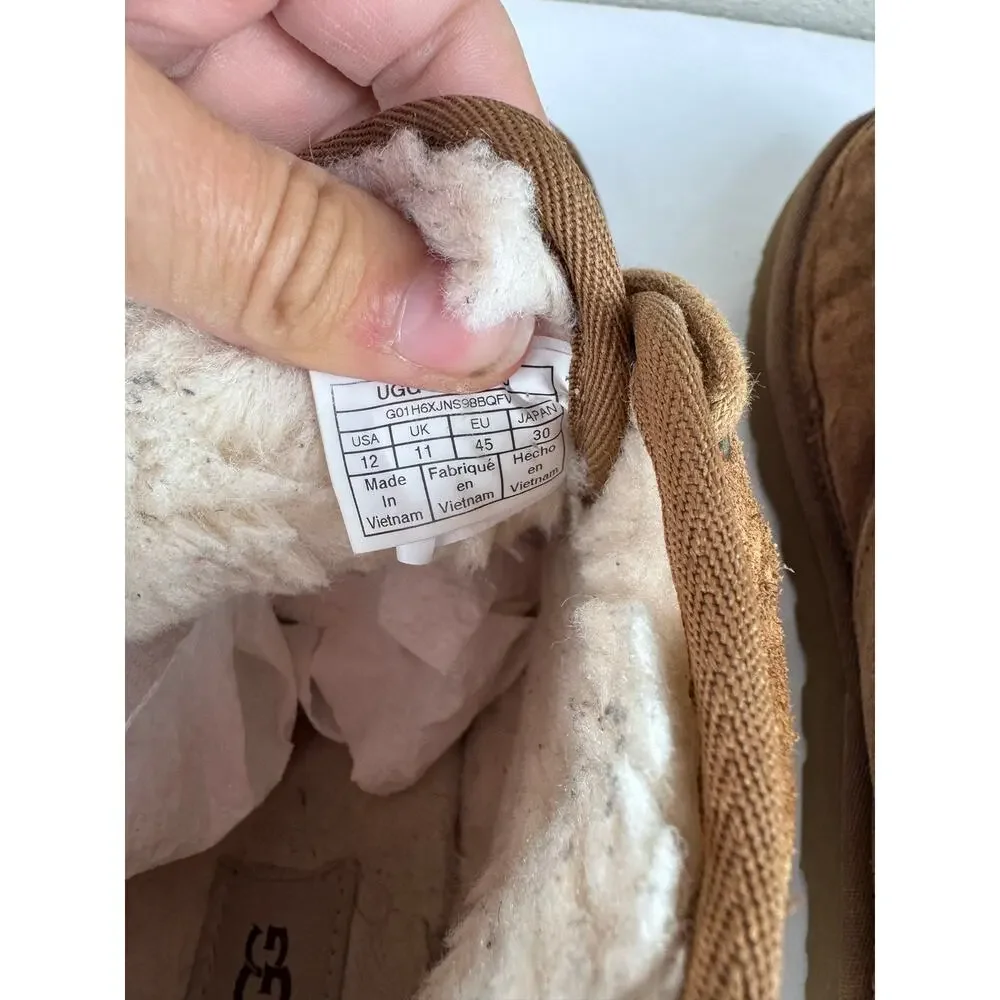 Ugg Neumen Chukka Mens size 12 Boots